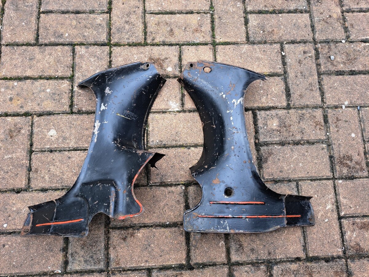 Jawa 150 352 125 351 - Podsedlové plechy