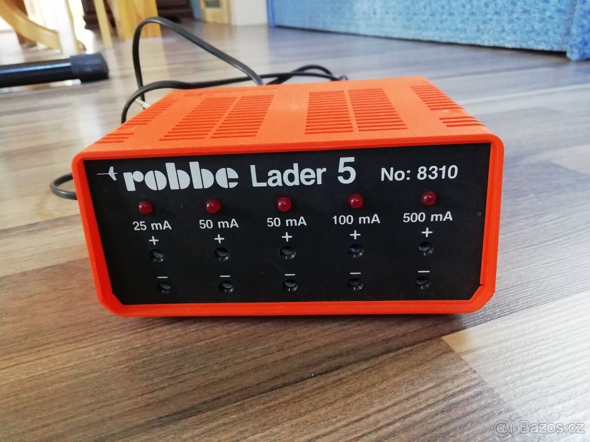 Nabíječka robbe Lader 5