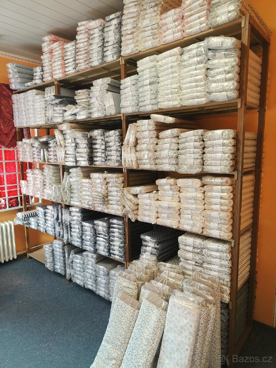 Regál železný 320x250x50