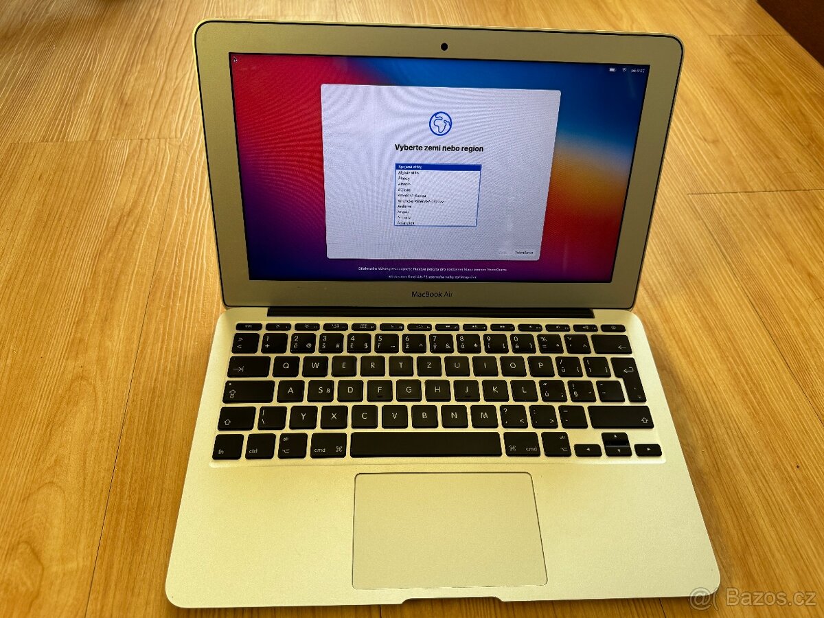 Macbook Air 11, MID 2013, 4 GB RAM, 128 GB SSD