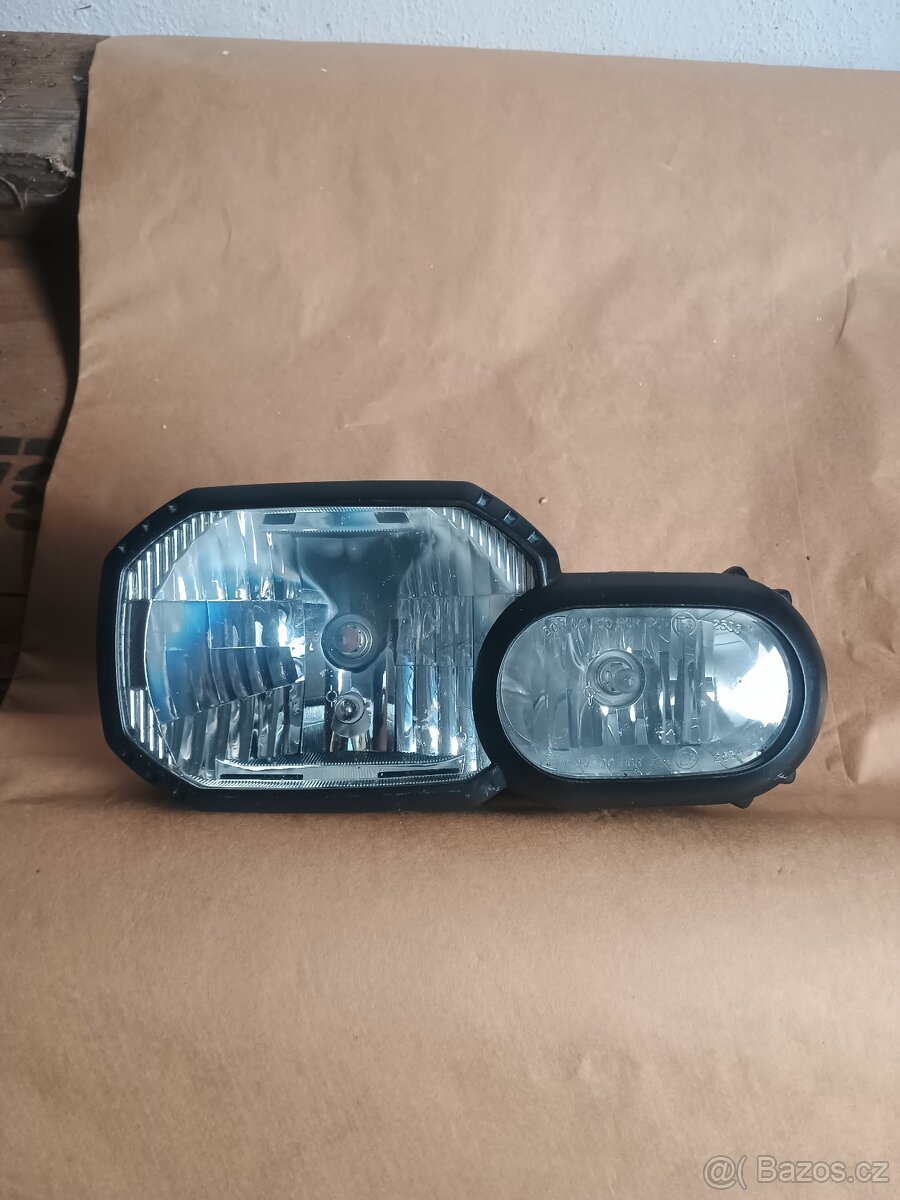 Přední světlomet BMW f 800GS