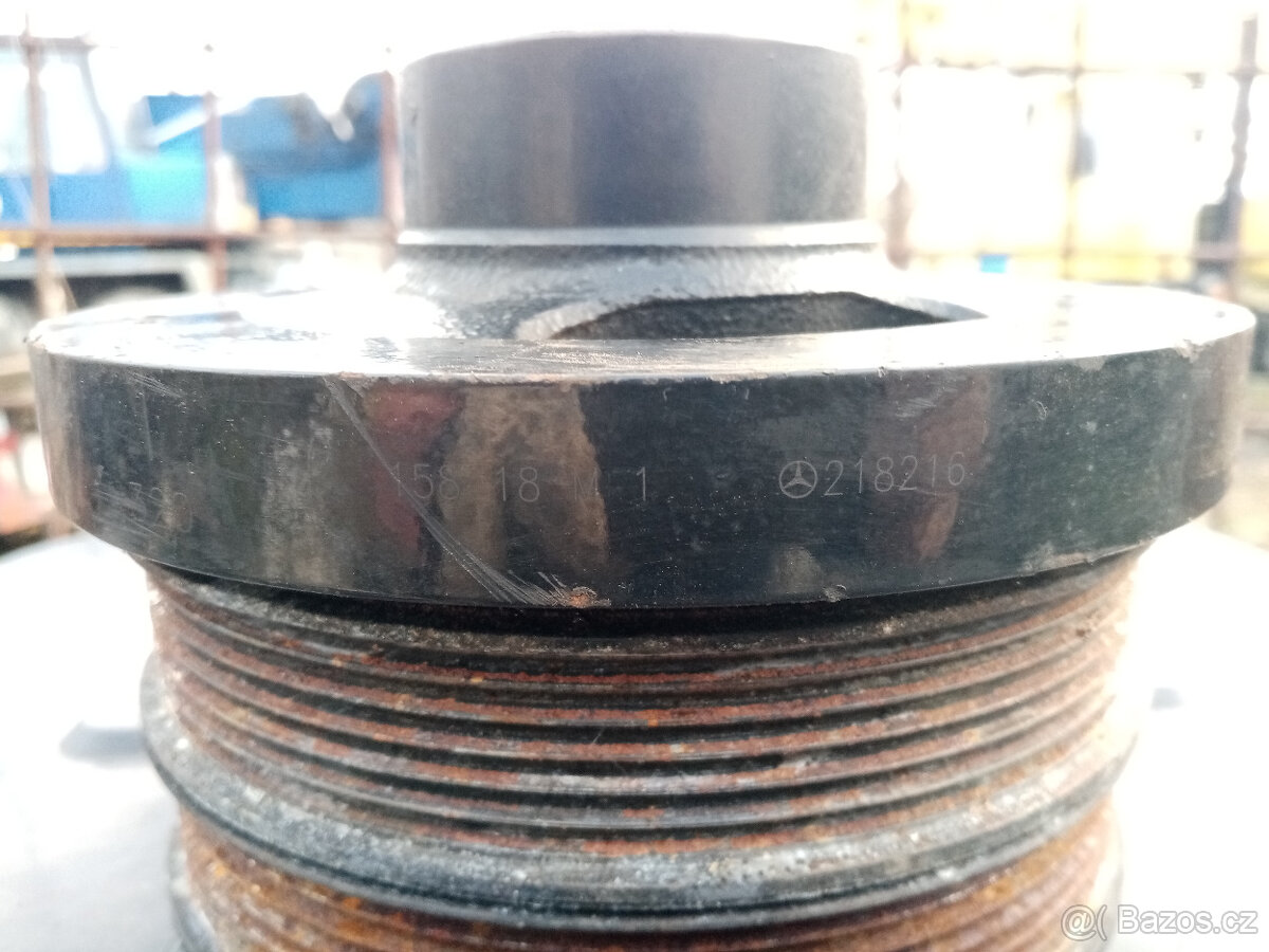 Mercedes Sprinter 906 řemenice na kliku CDI