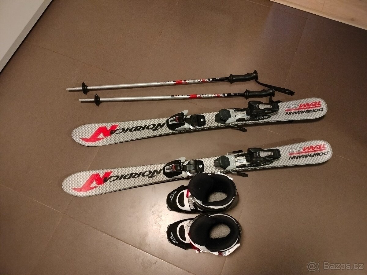 Prodám dětské lyže 100 a přeskáče 32,5