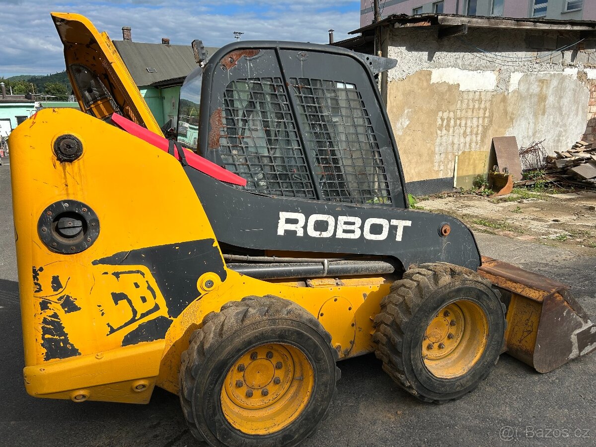 JCB Smykový nakladač