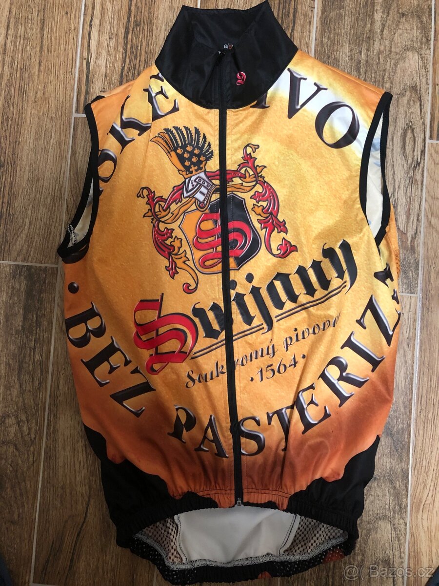 Funkční cyklistická vesta Svijany značka eleven sportswear