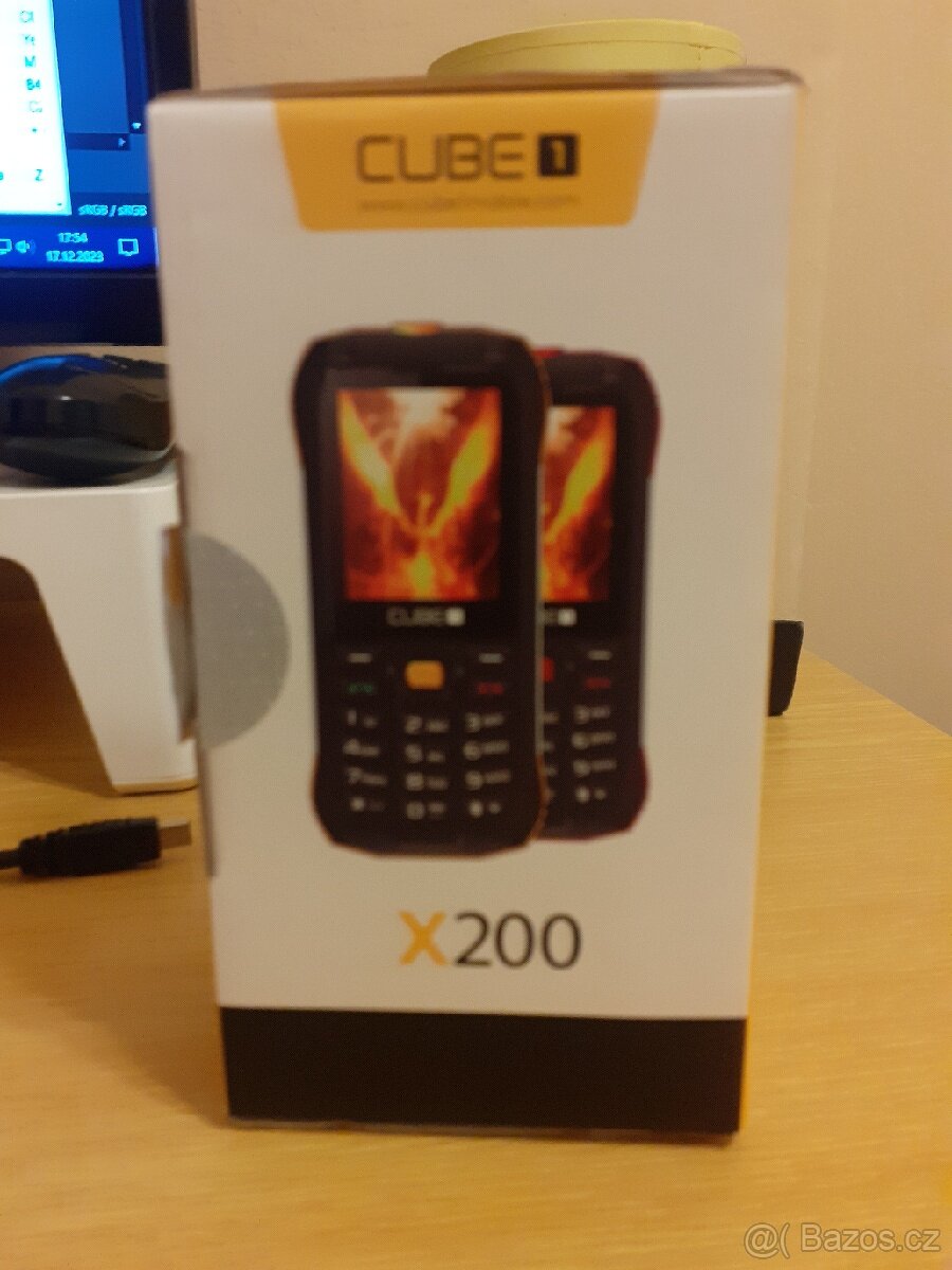 Odolný mobil CUBE1 X200