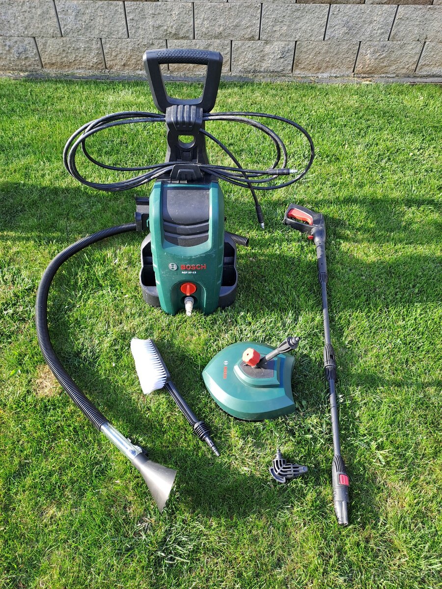 Tlakový čistič BOSCH AQT 37-13 vč. příslušenství