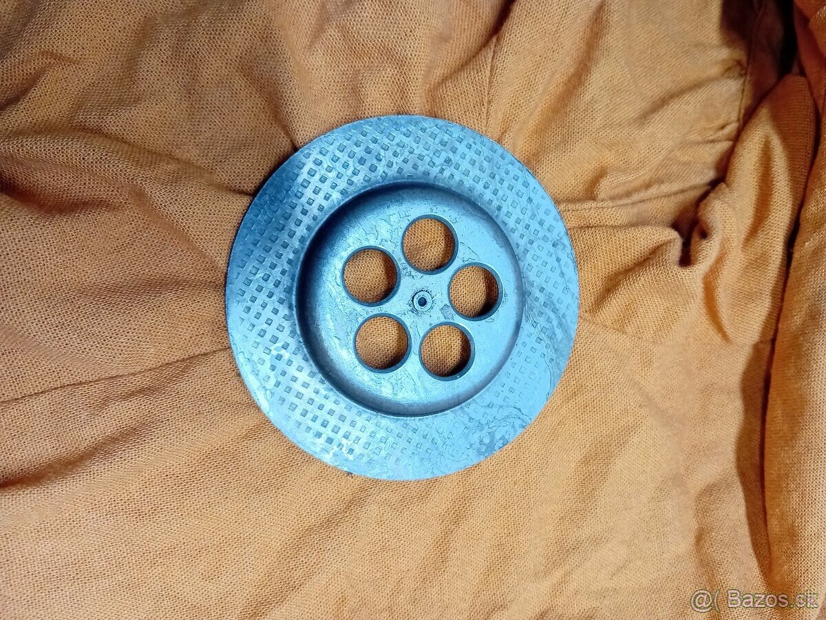 Pritlacna lamela Jawa pionyr