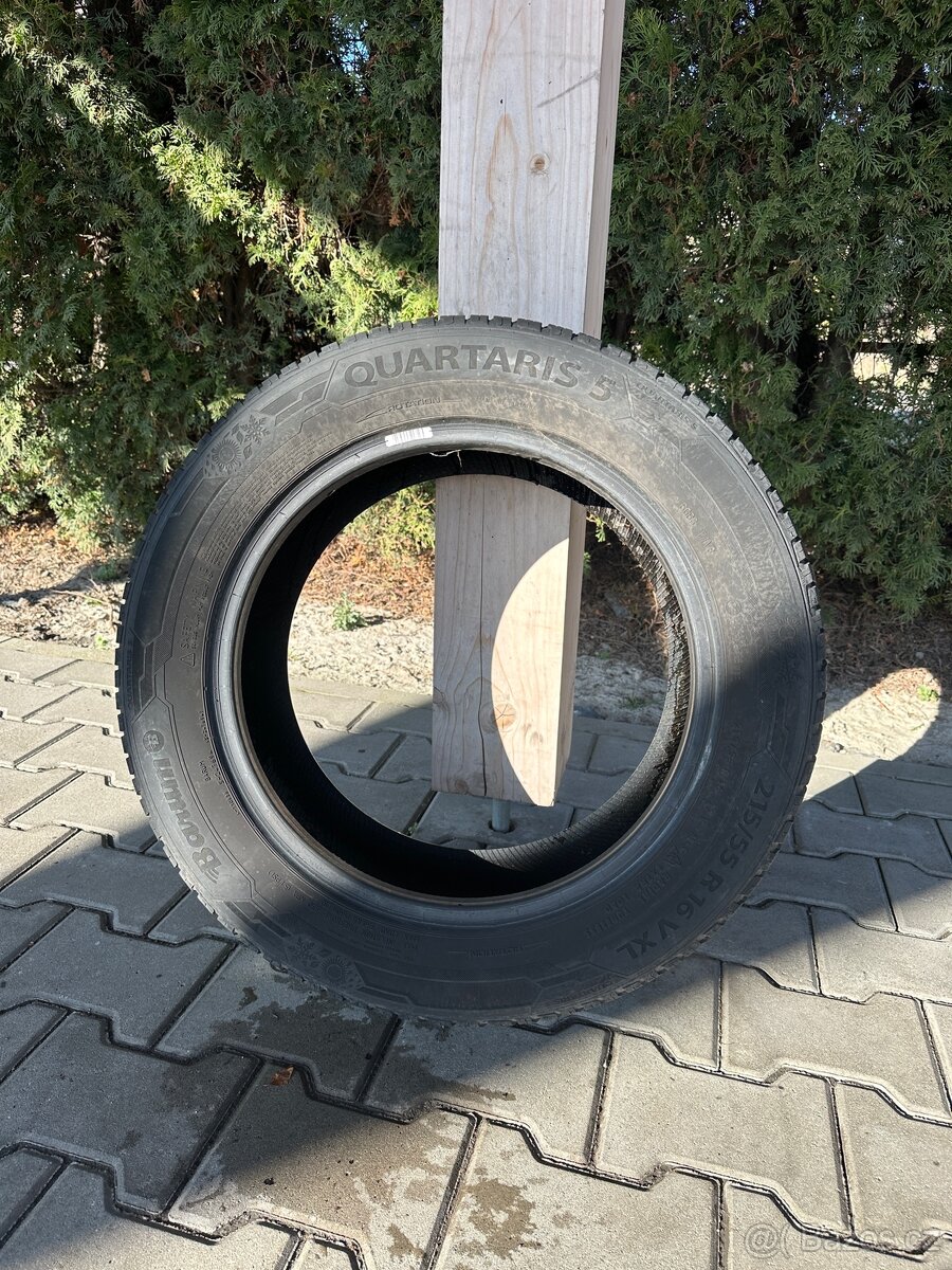 Celoroční pneu Barum Quartaris 5 215/55 r16 V XL