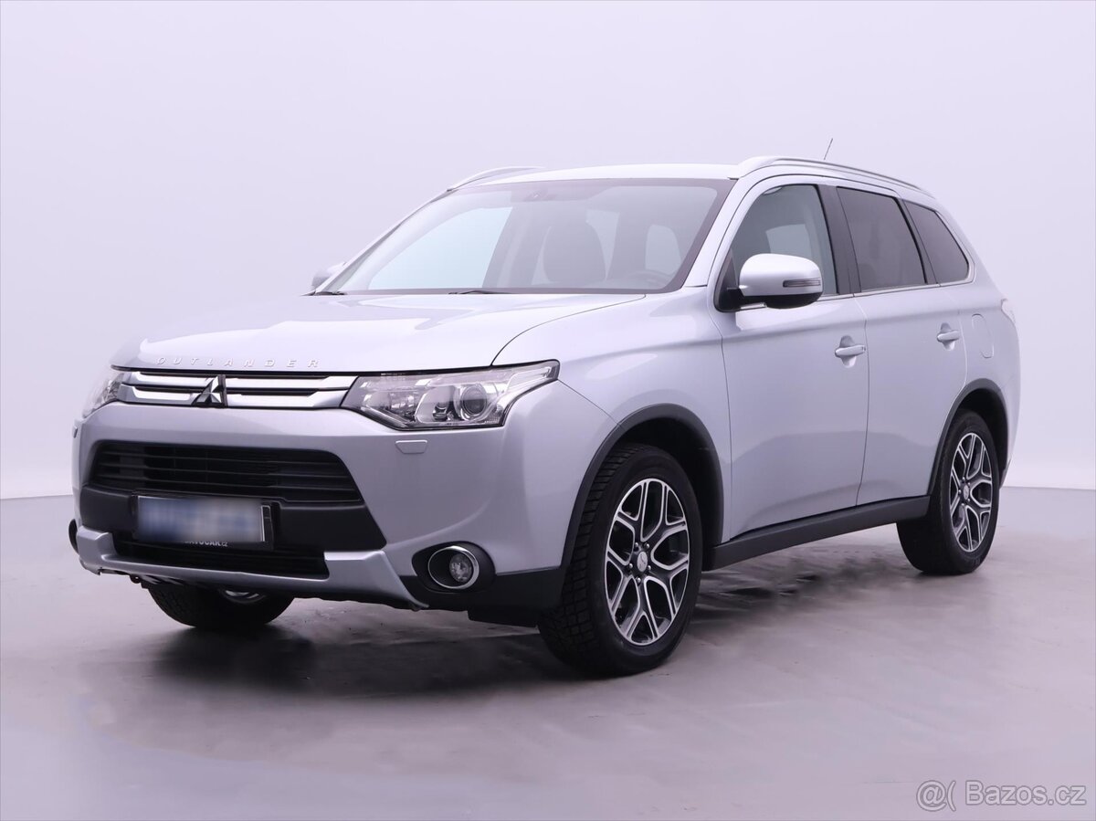 Mitsubishi Outlander 2,3 INSTYLE 110kW 4WD CZ 1Maj (2015)