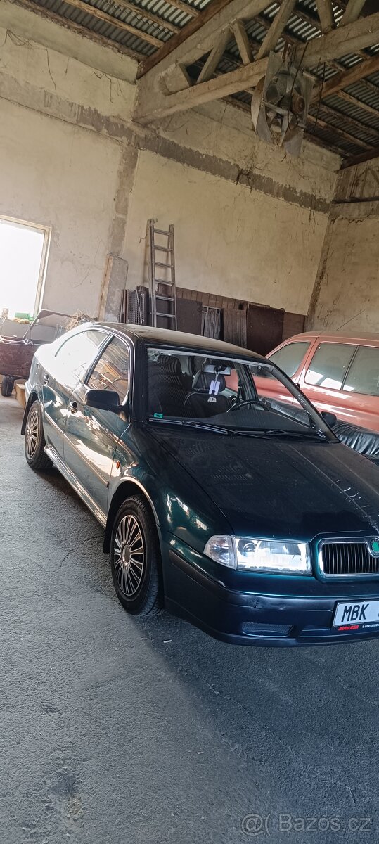 Škoda Octavia 1 1.6 55kw 1997