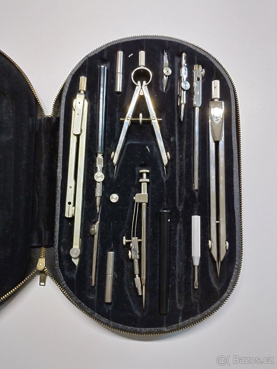Rýsovací souprava KINEX 116