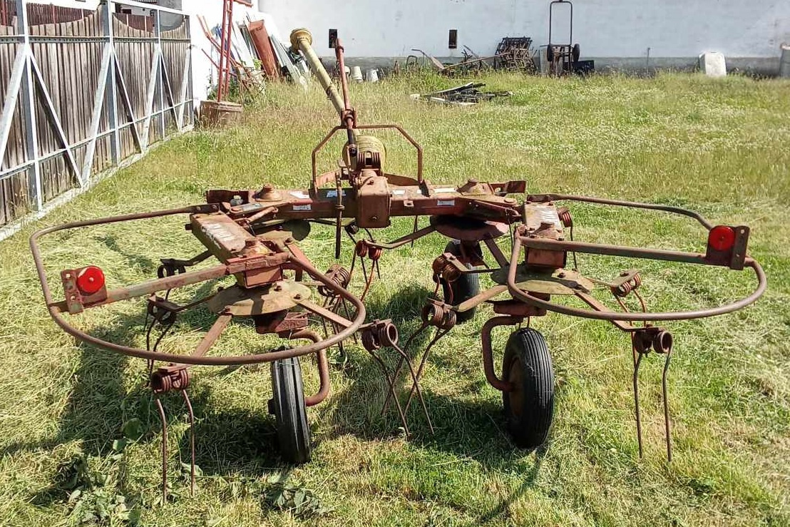 obraceč - obracečka - Fella TH 360