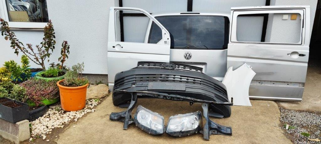VW Transporter T5, r.v. 2007, 1.9 TDI .