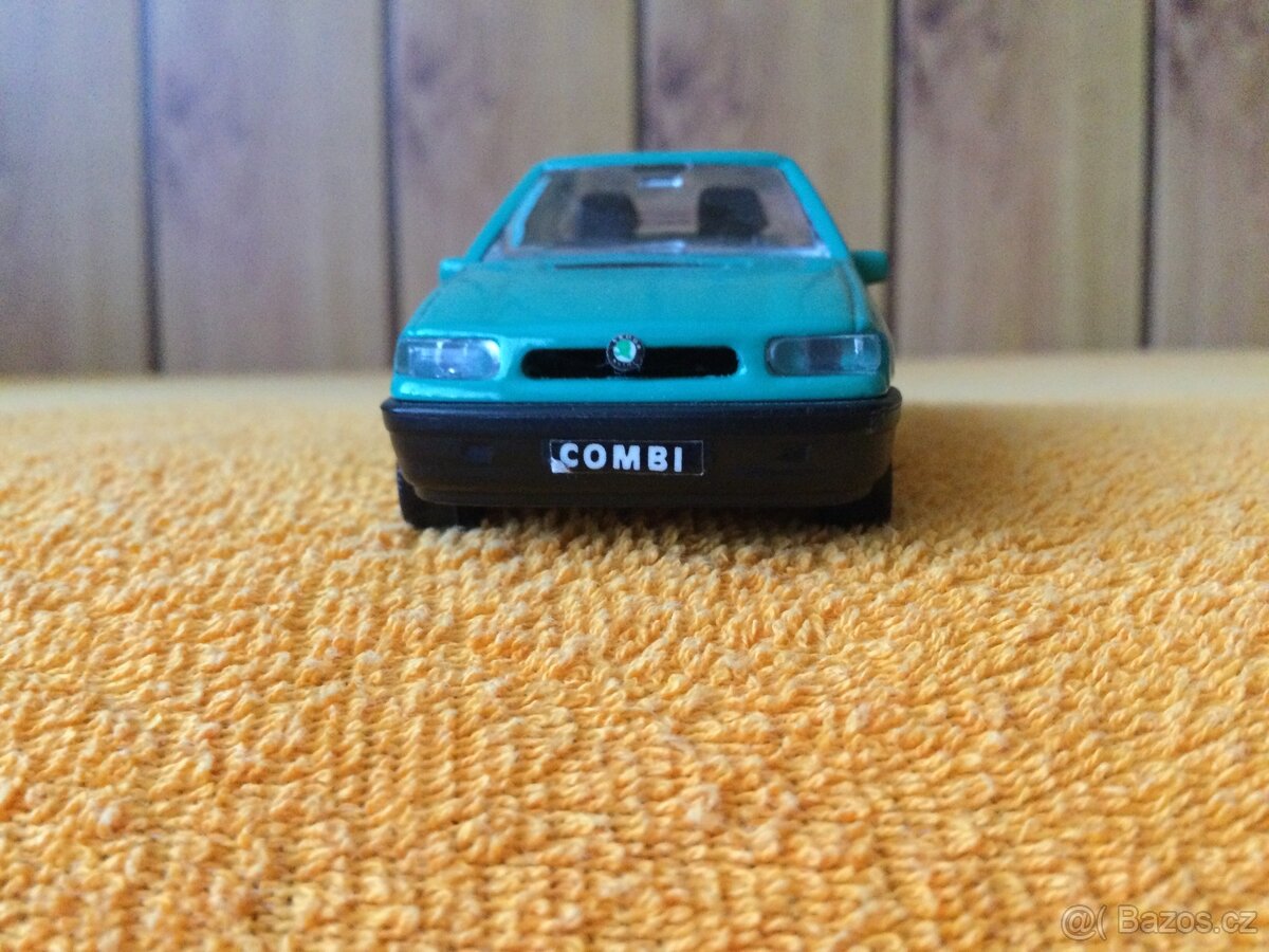 Model Škoda Felicia combi 1:43