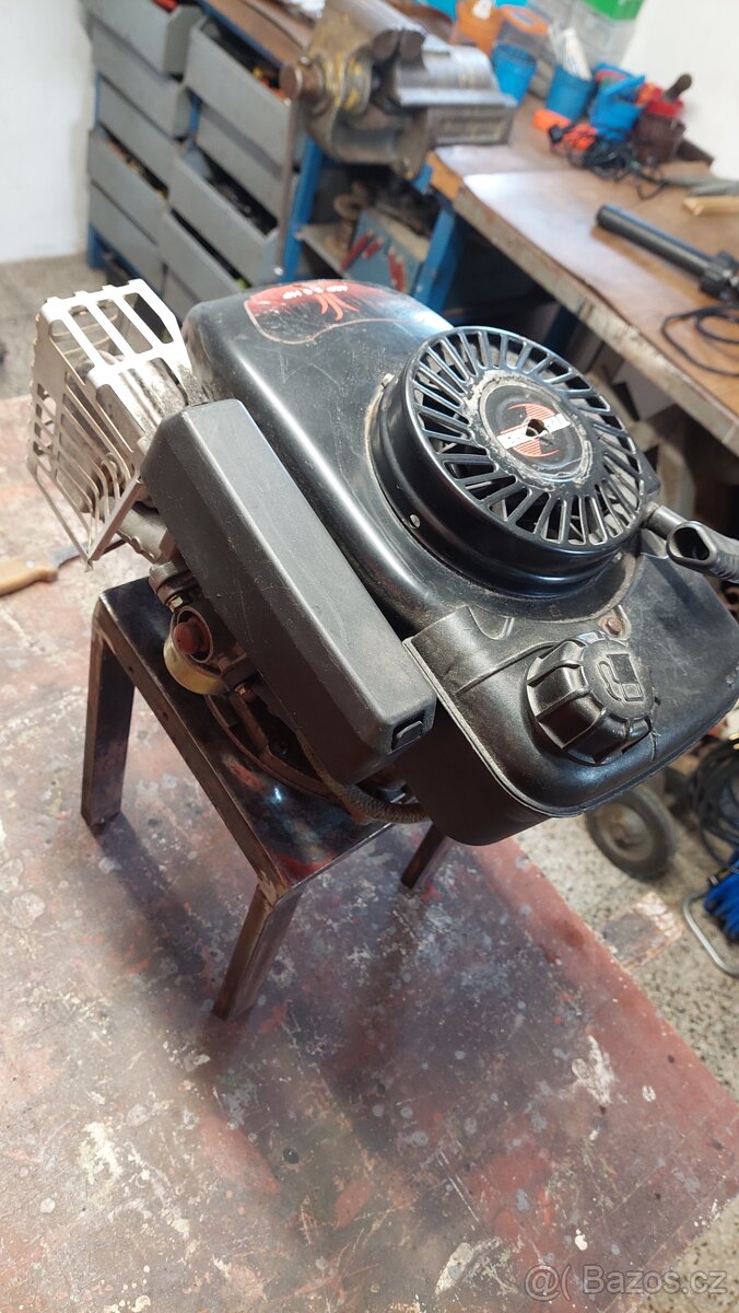 Motor ze sekacky
