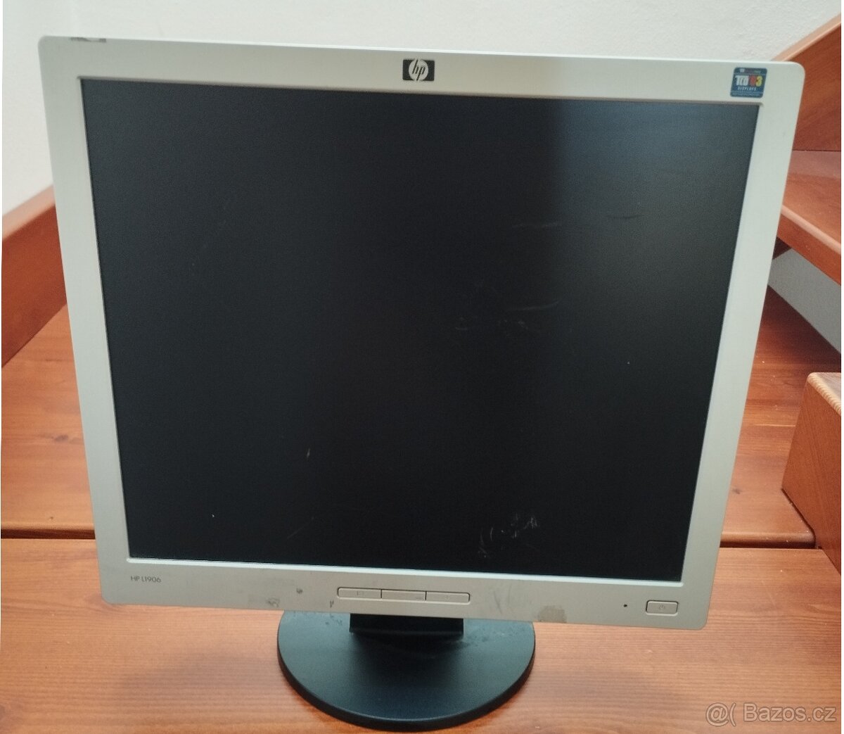 19 Monitor HP