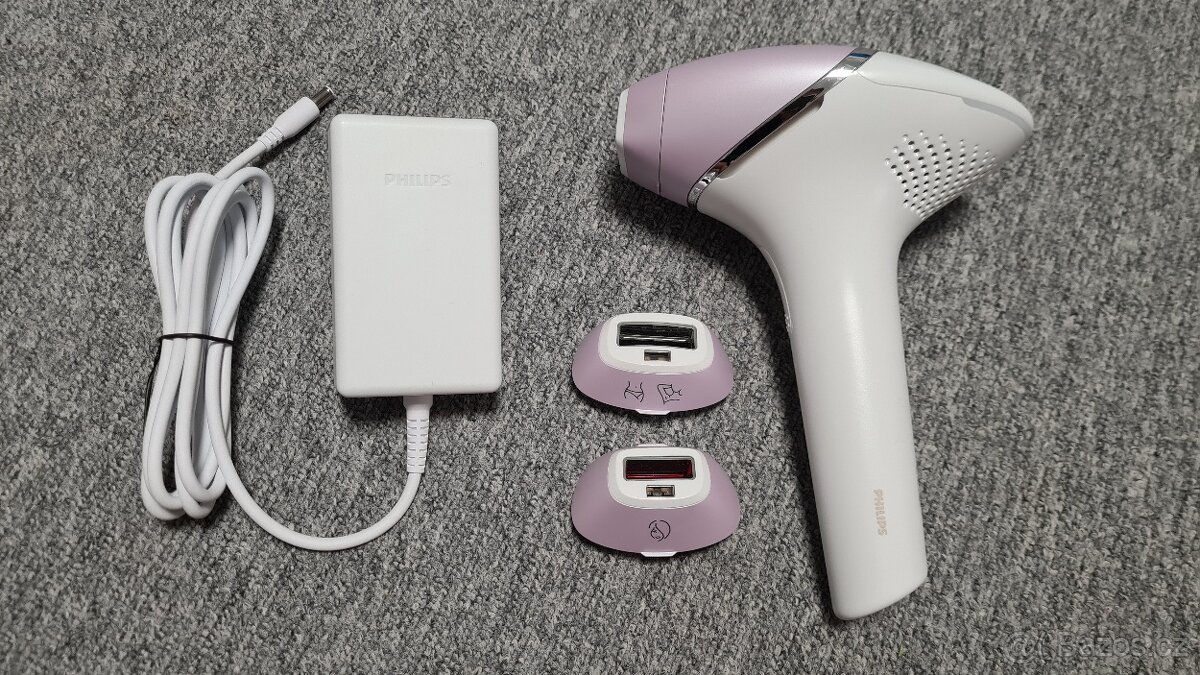 IPL epilátor Philips Lumea Prestige IPL BRI947