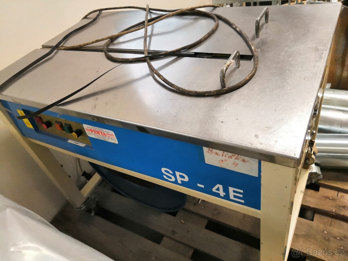 Páskovací automatický stroj SP-4E