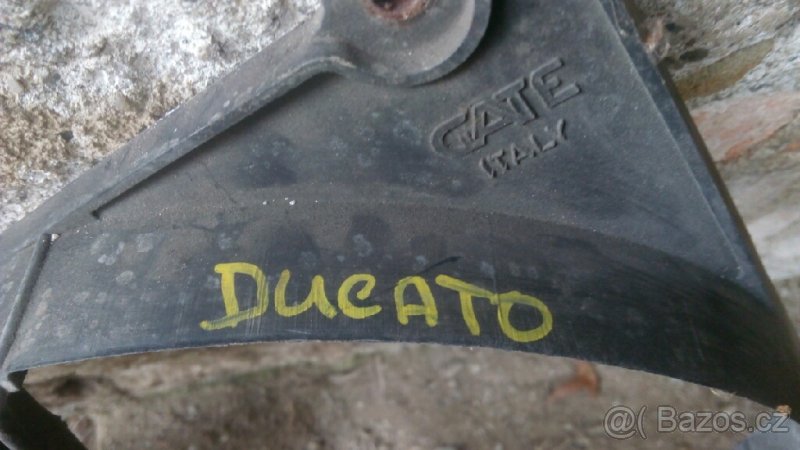 Držáky ventilátoru