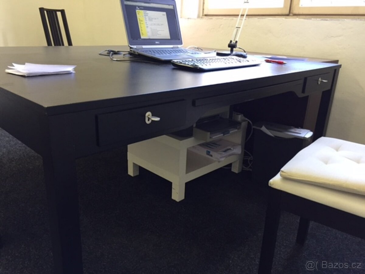 Pracovní stoly 2 ks