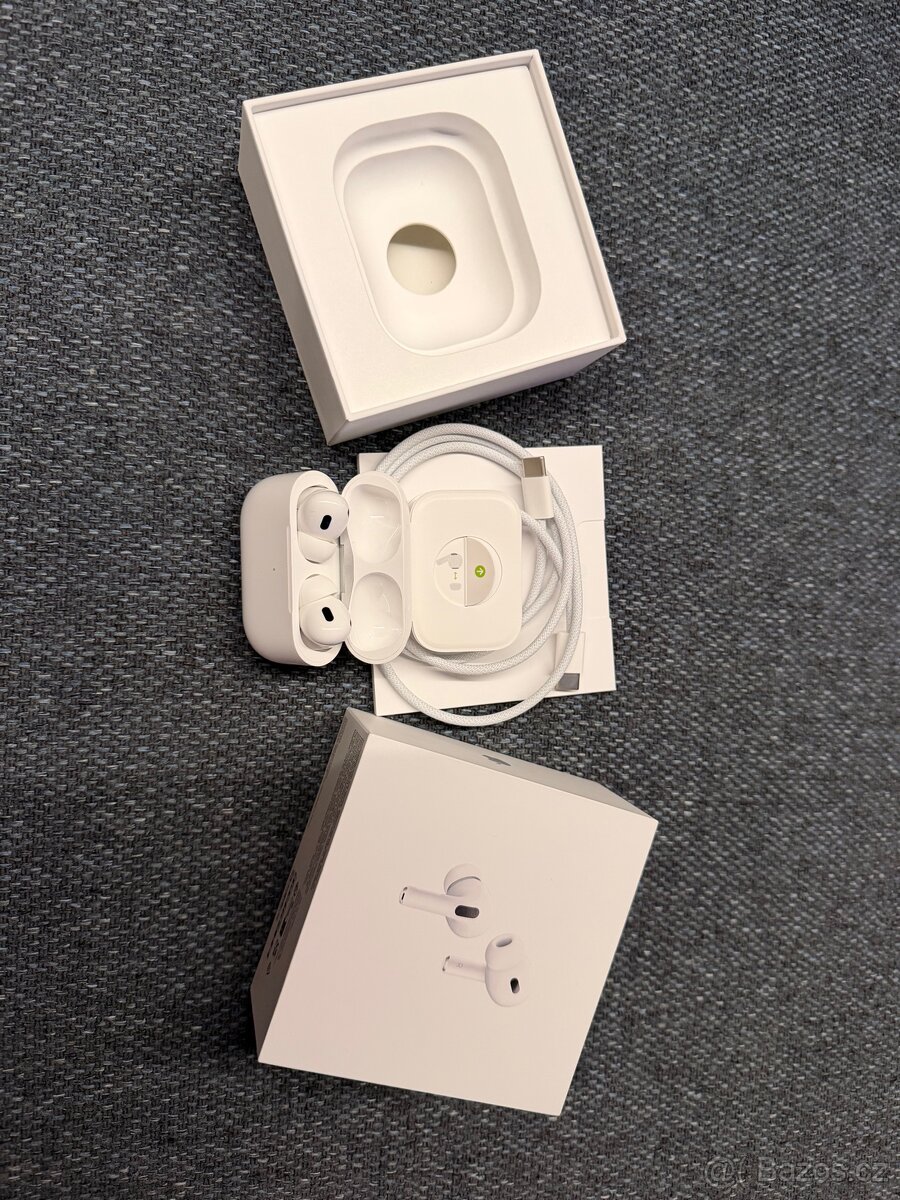 Sluchátka Apple AirPods PRO 2. generace rok 2024