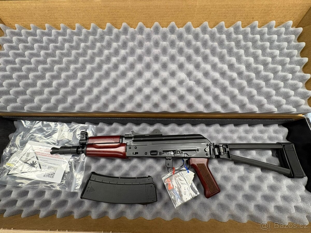 Krink - Soviet Arms ve dřevě .223 REM