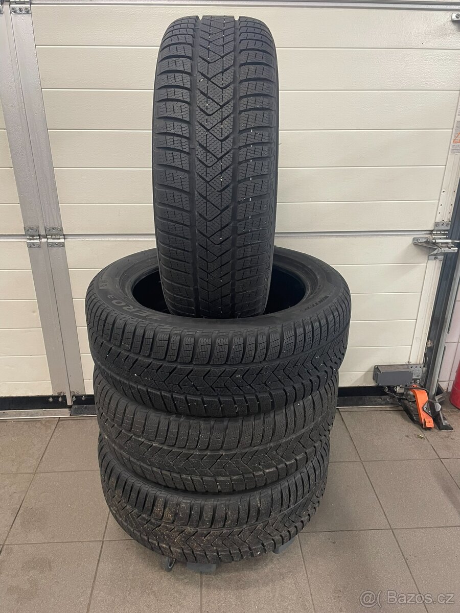 Zimní pneu 245/50R19 Pirelli Sottozero3 RUNFLAT DOT:2925