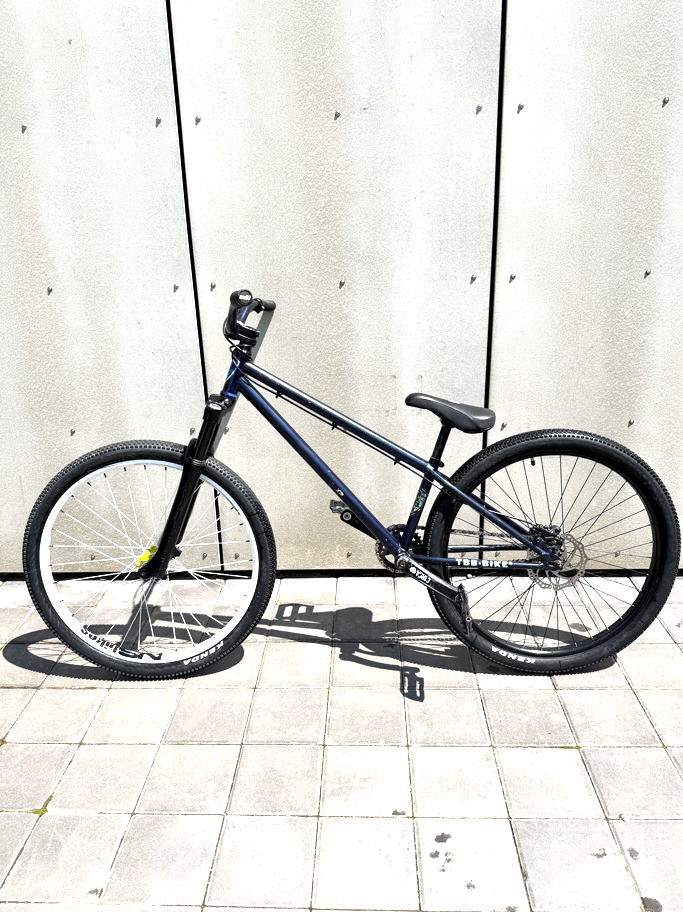 dirt MTB kolo