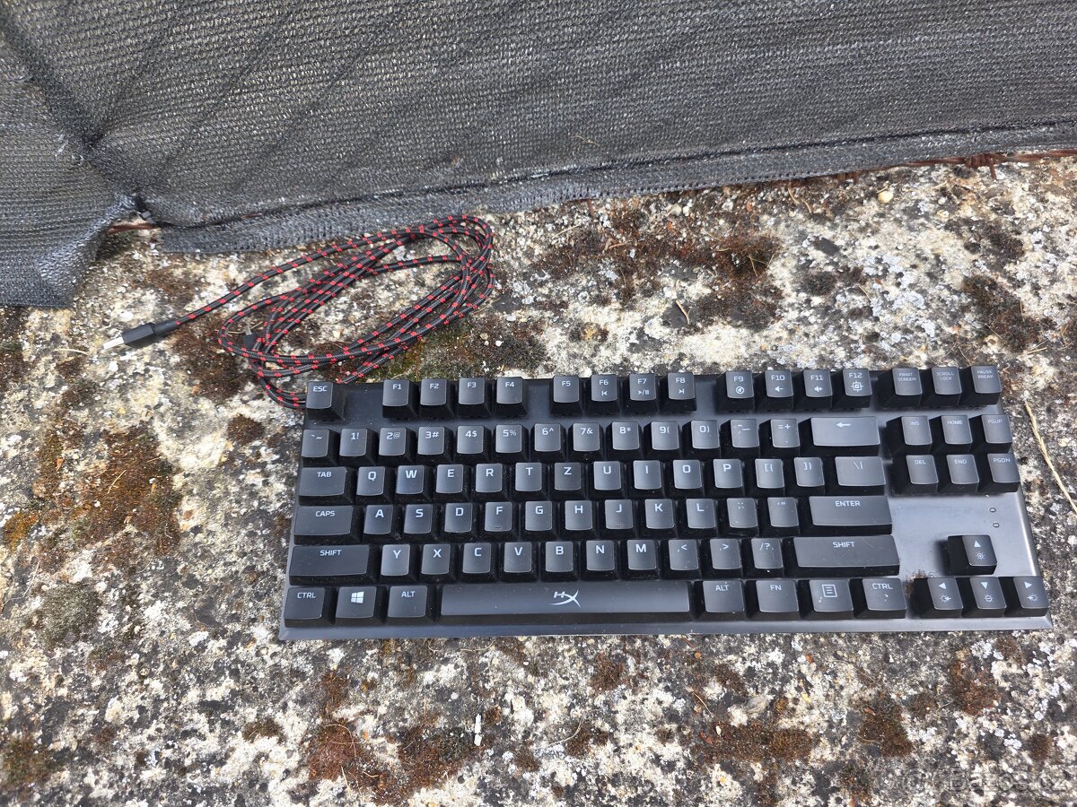 Herní klávesnice HyperX Alloy FPS PRO Cherry switch