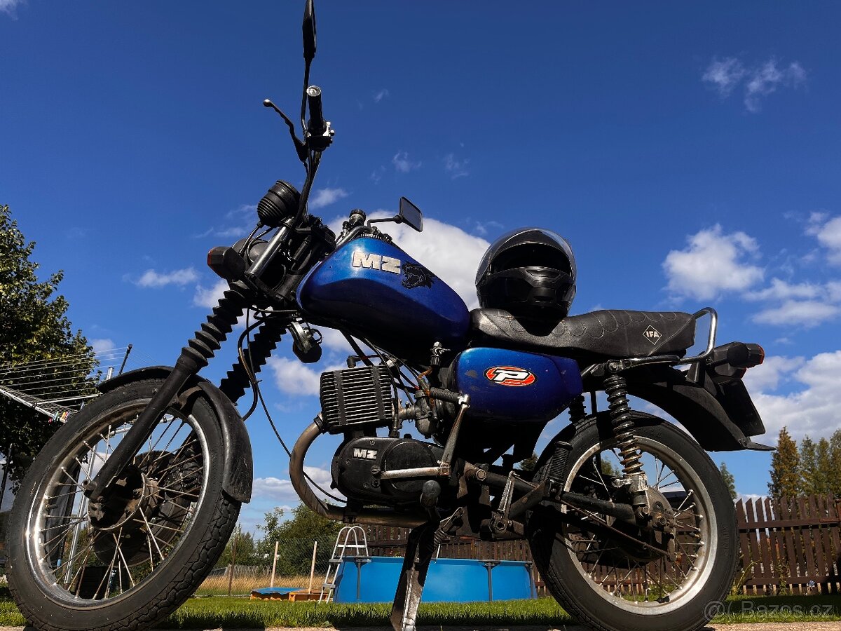 Motorka MZ 150