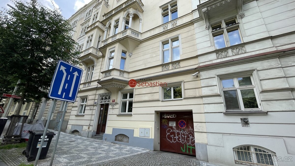 Pronájem garáže – Praha 10, ul. Ruská