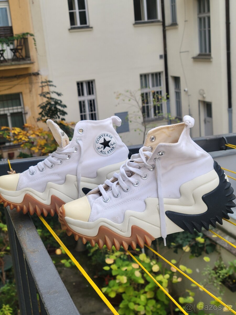 Converse Run Star Motion High