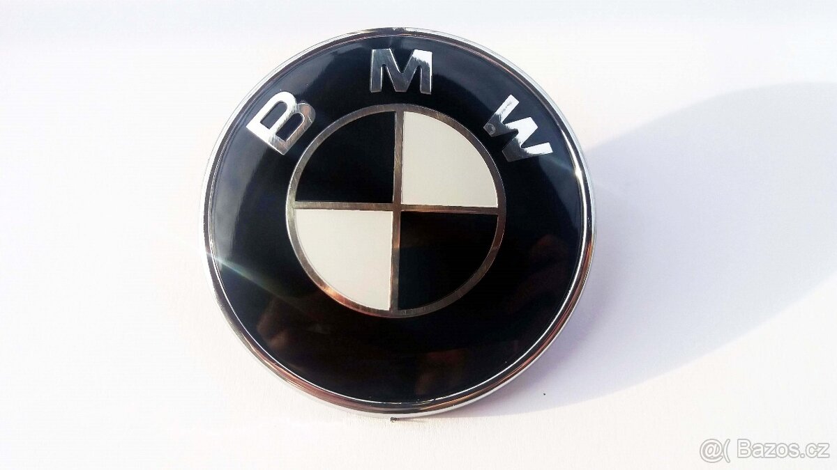 BMW zadní znak černobílý 74mm