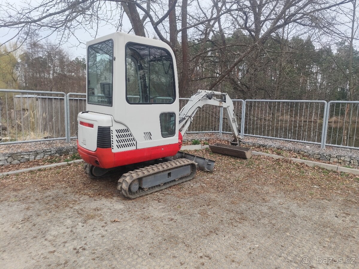 Takeuchi tb 016