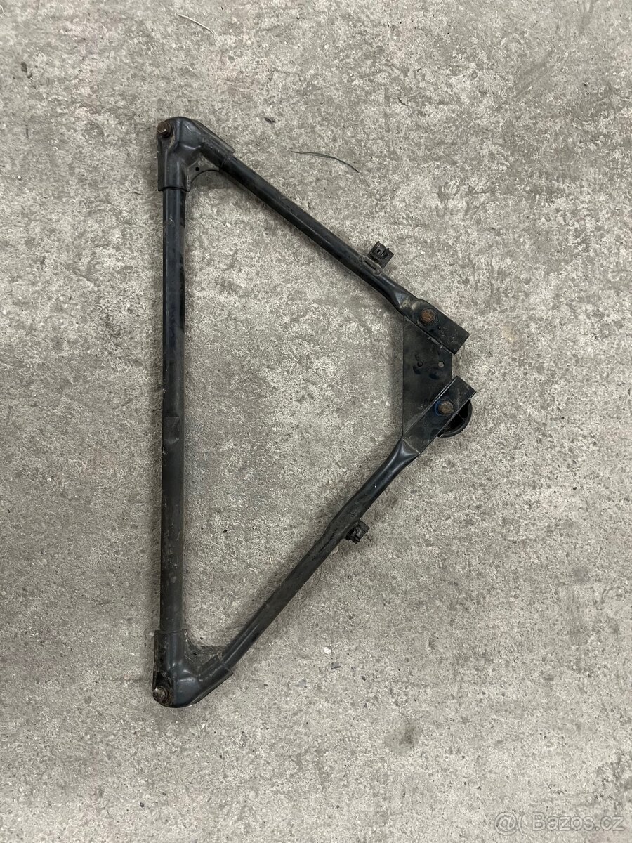 Xbrace e46