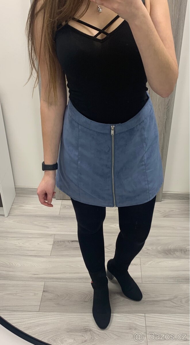 Modrá semišová sukně