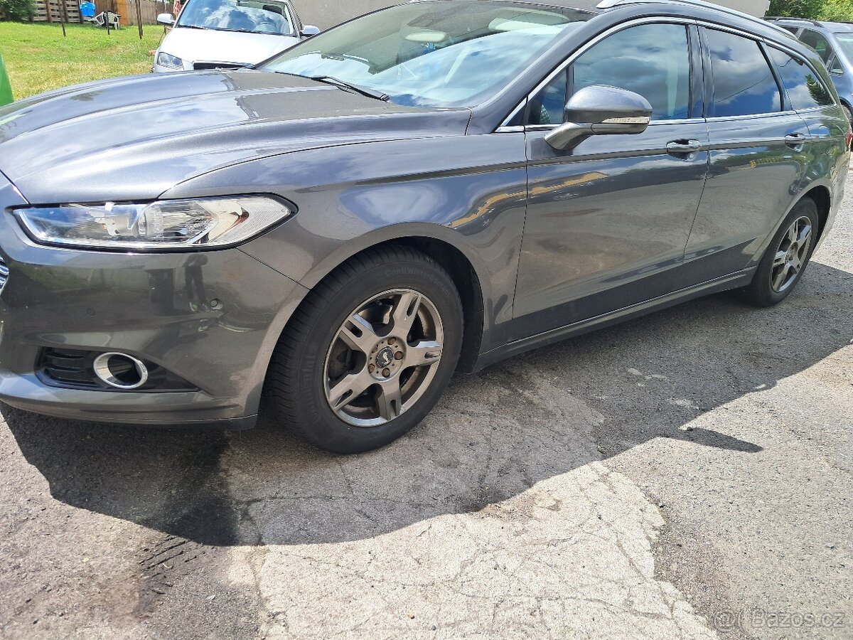 Ford mondeo 2.0tdci mk5