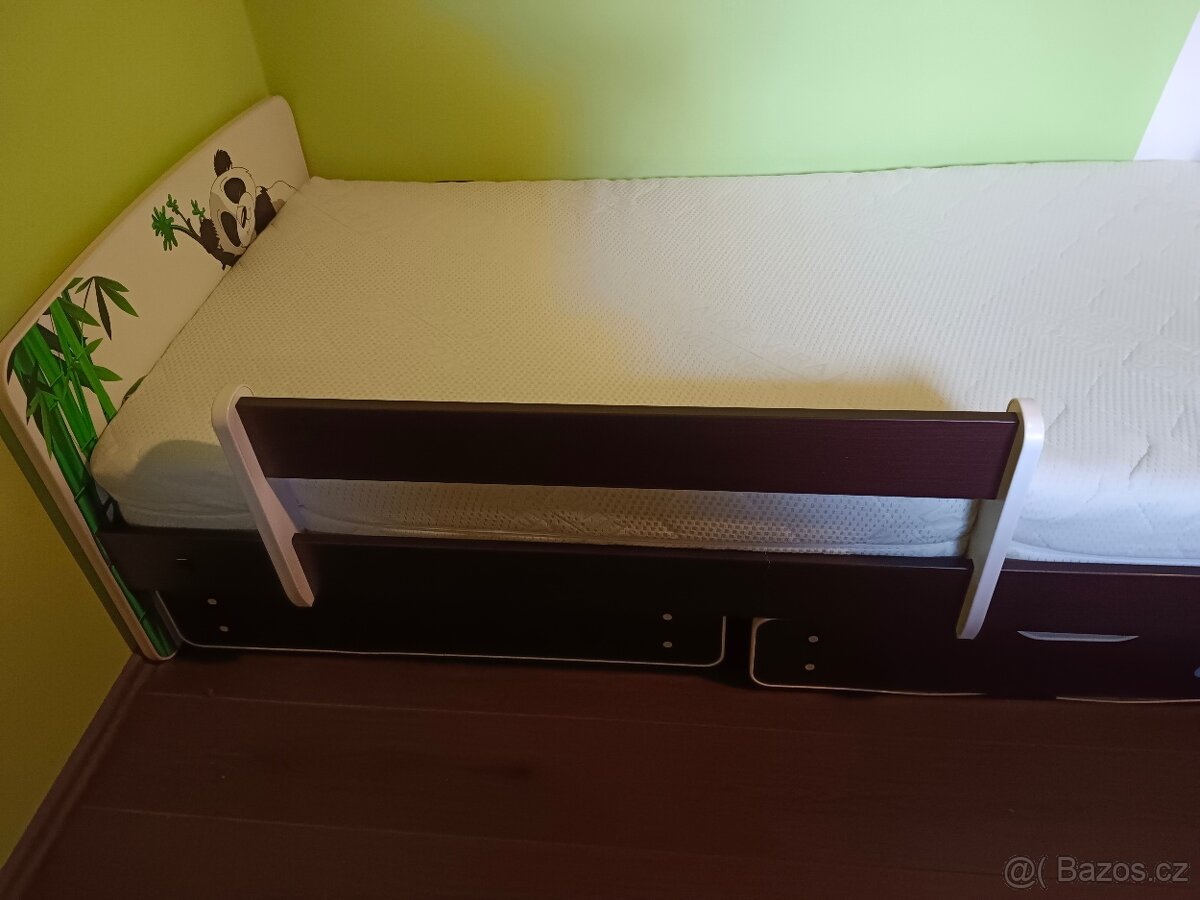 Dětská postel včetně matrace