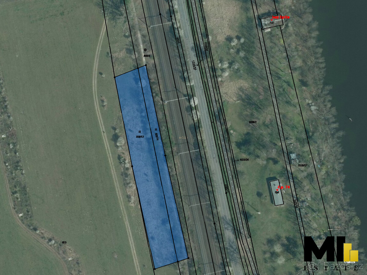 Prodej rozlehlého pozemku v obci Hněvice, Ústecký kraj.