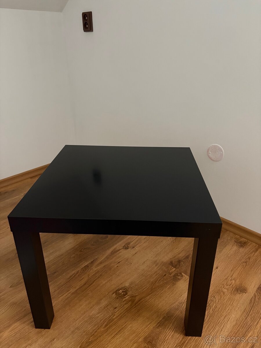 Konferenční stůl IKEA lack 100,-