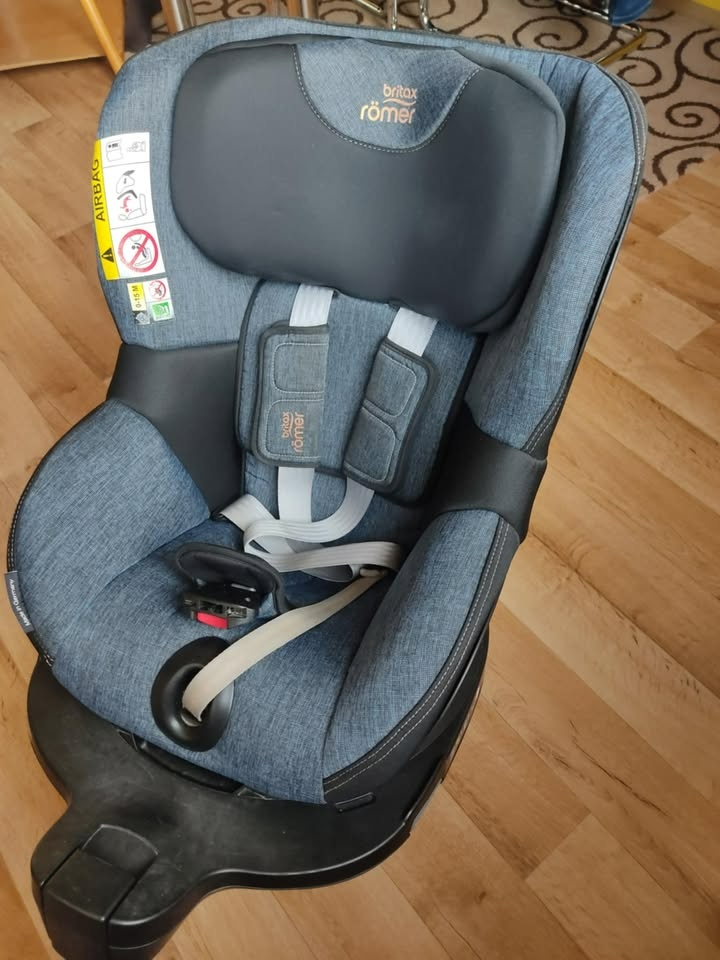 Britax Römer DUALFIX M i-SIZE