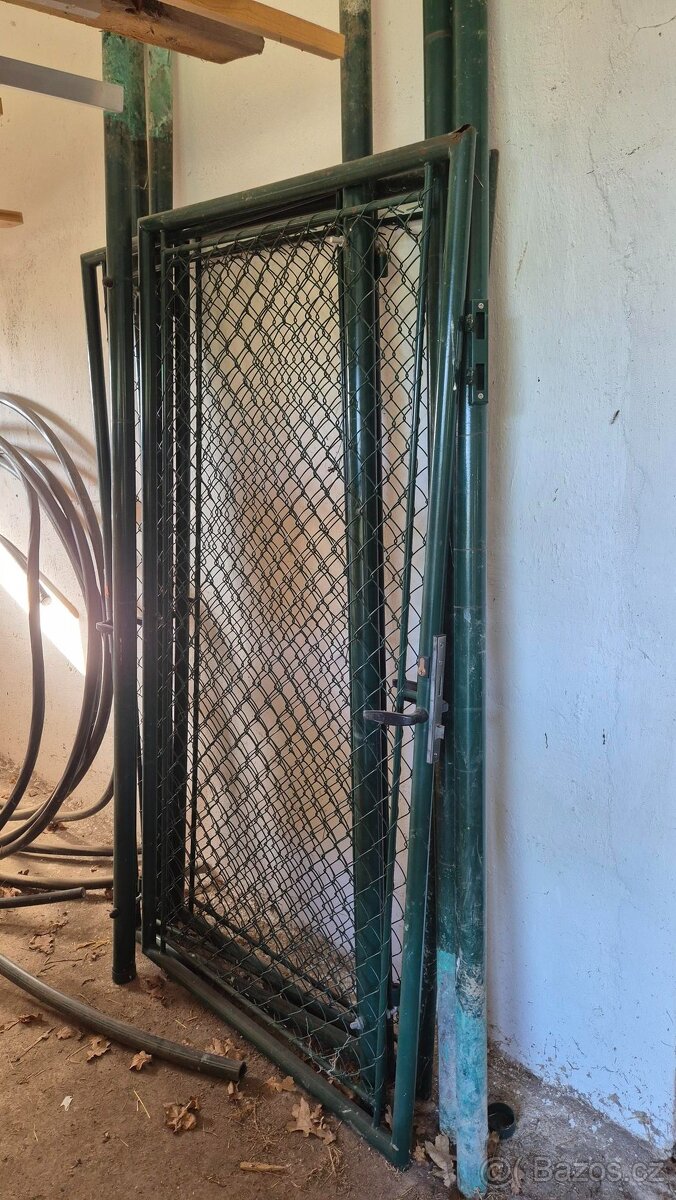 Zahradni branka, PVC+plast, zelena, sleva 70%