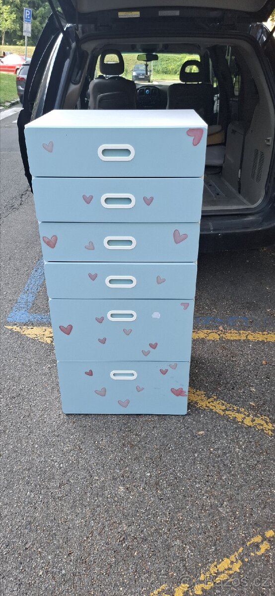 Skříňky ikea Stuva 2ks ideální pro děti