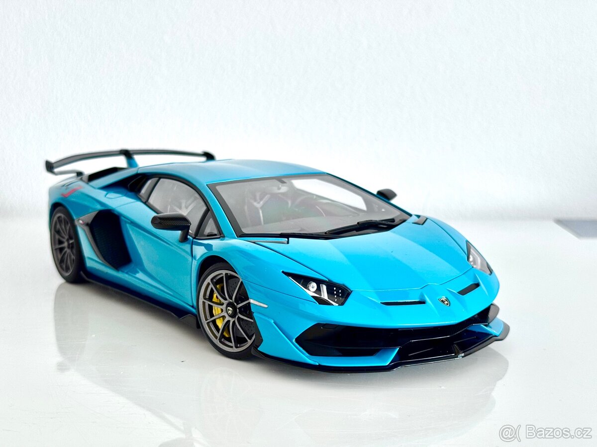 Lamborghini Aventador SVJ - AUTOart 1:18