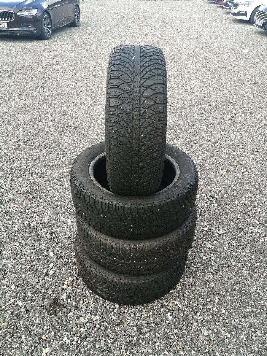 Zimní Fulda Montero 3, 205/55 R16, vzorek 5mm.