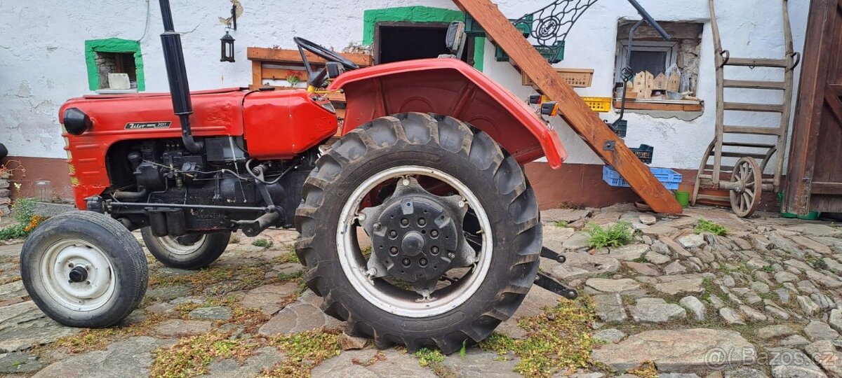 Zetor 3011
