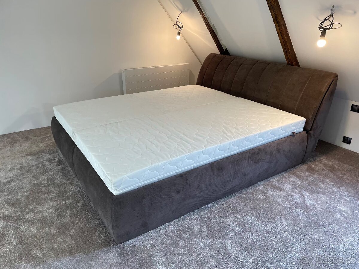 Manželská postel 180x200cm + matrace NOVÉ