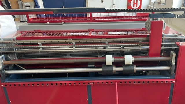 Boxmaker Autobox2 1800 - stroj na výrobu klopových krabic