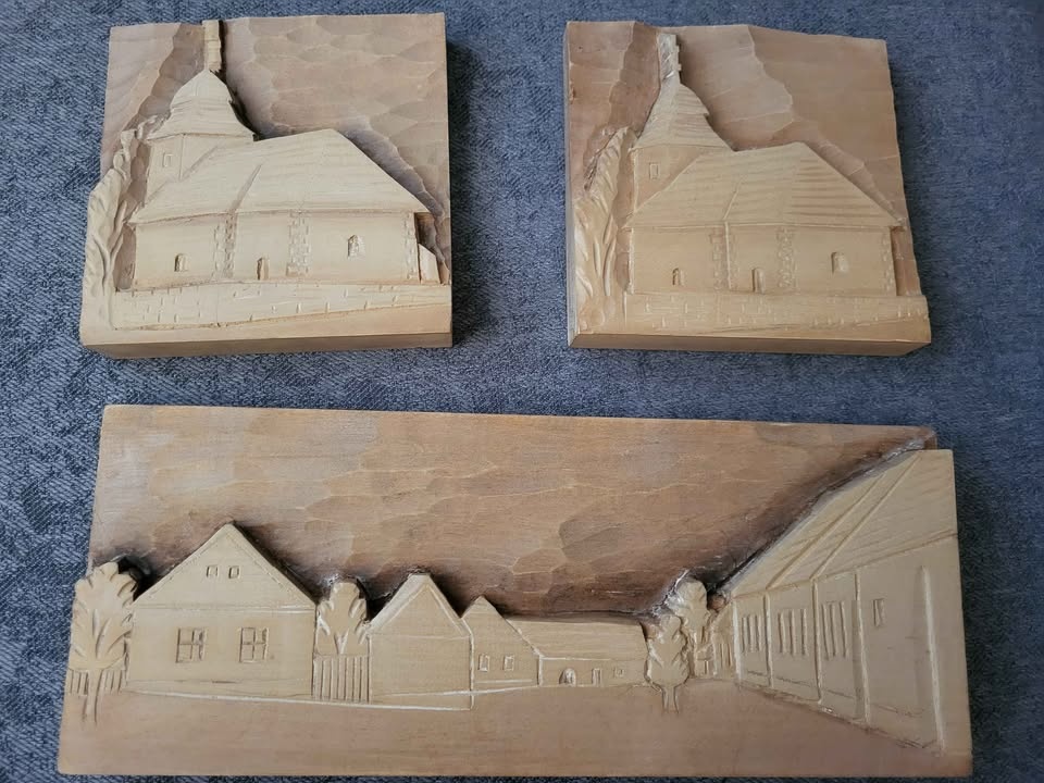 Dřevořezba - obrázky na pověšení